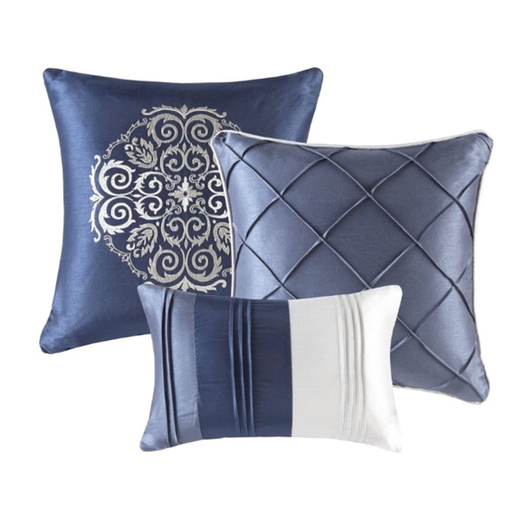 🛑🛑SOLD🛑🛑Madison Park Blaire 7Pcs King Comf Set - Picture 3 of 8